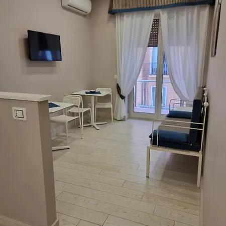 Municipio Center Relais 招待所 *